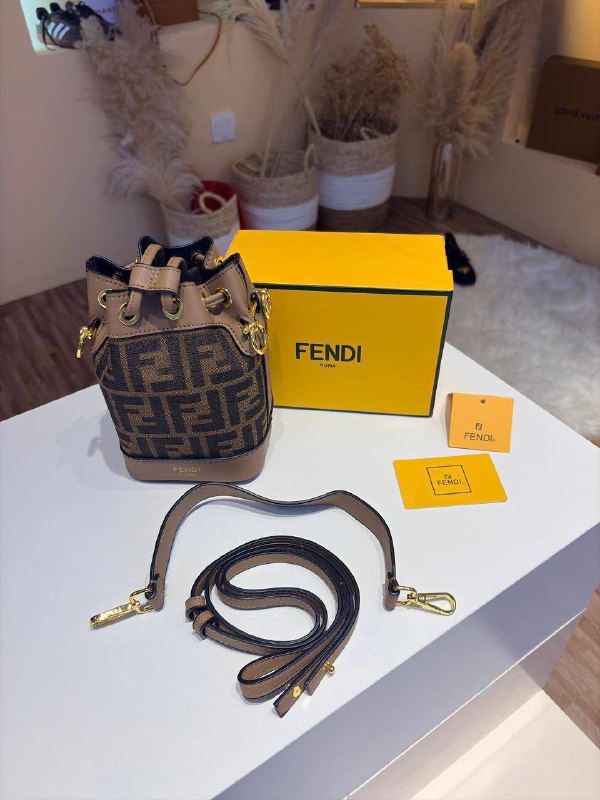 Fendi Mon Tresor Mini Bucket Bag (DUPE)