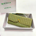 Bottega Veneta Woven Clutch - Light Green