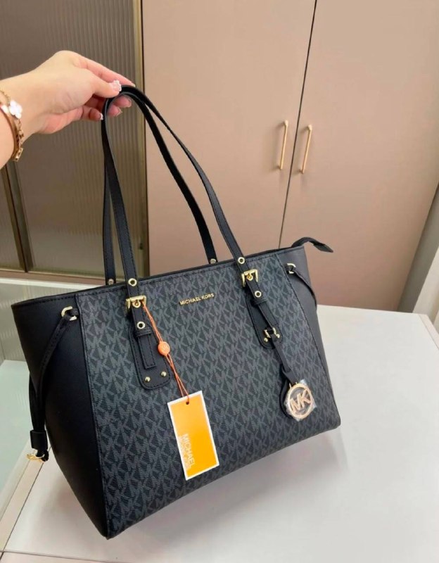 Michael Kors Tote Bag - Black