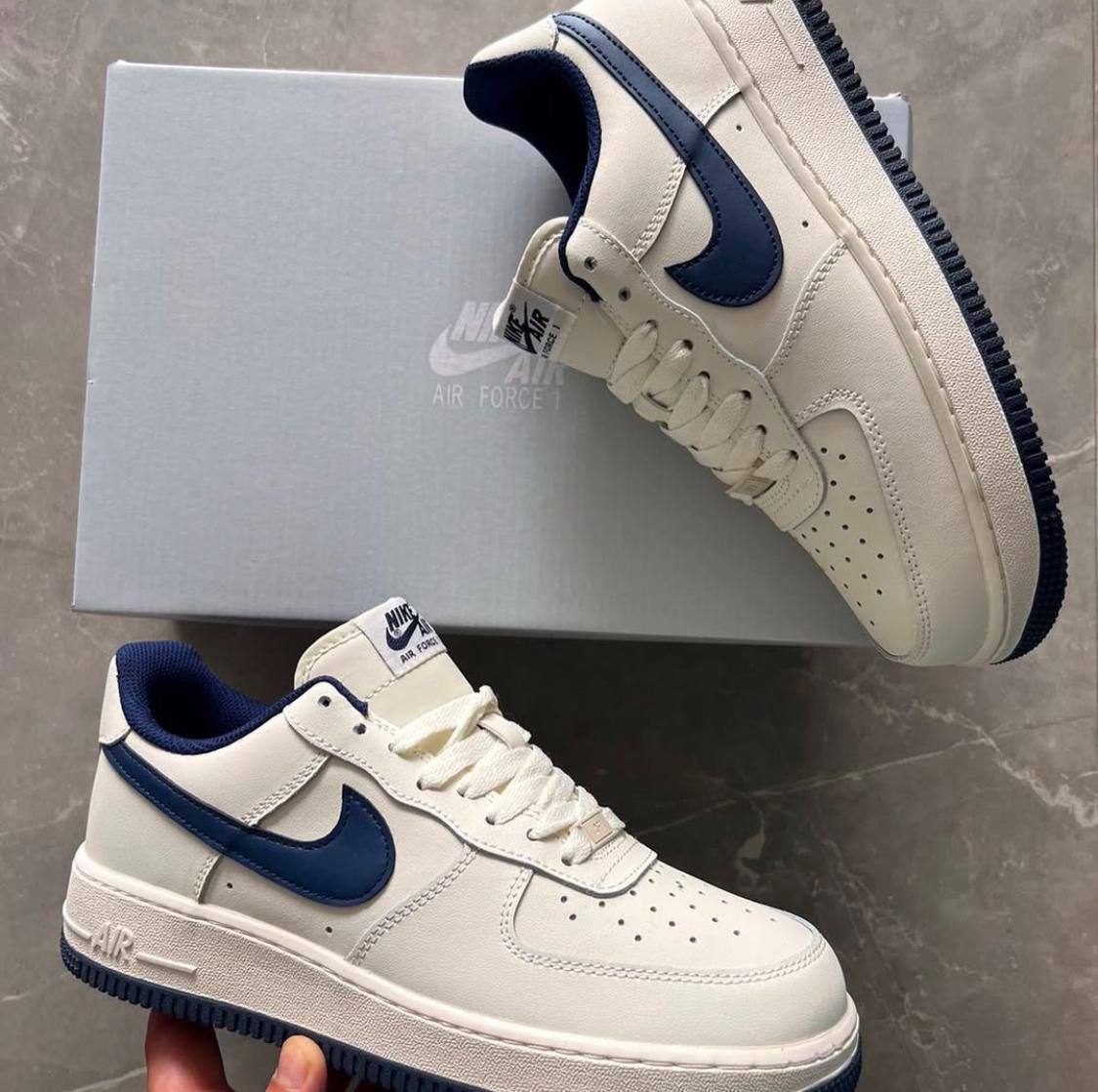 (DUPE) Nike Shoes